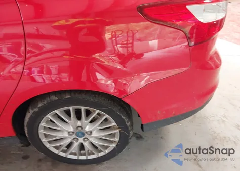 2012 Ford Focus Sel z USA, uszkodzony, nr VIN 1FAHP3H23CL214754